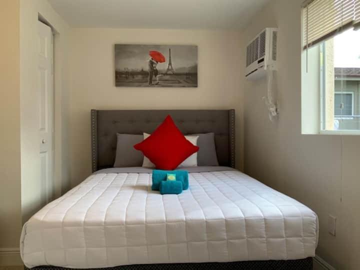 Cozy Private Apts In Hollywood By Hard Rock Casino! 外观 照片